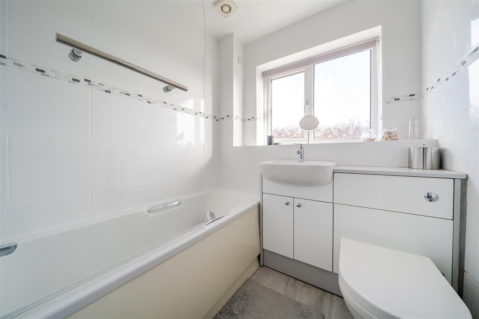 Ffordd Y Gamlas, Gowerton, Swansea, SA4 3DT